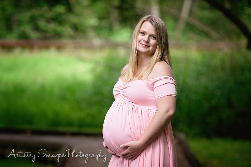 Artistry Images - Seattle Maternity Photography Portfolio